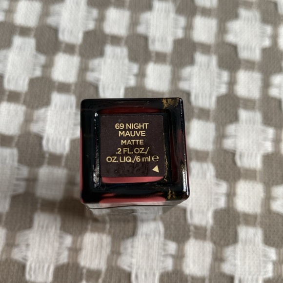 Tom Ford Lip Lacquer Luxe, 69 Night Mauve, EUC, Tried on once - Picture 4 of 5